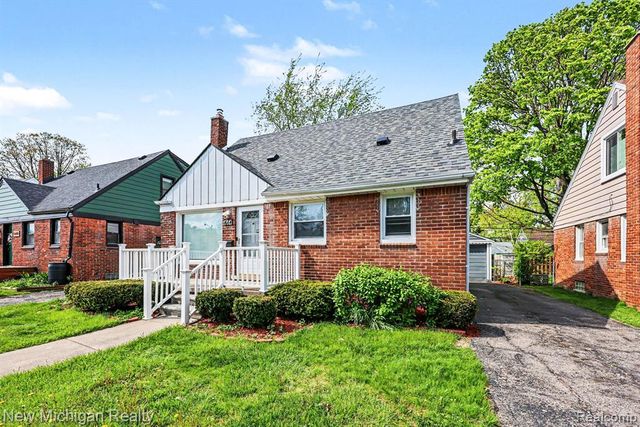1664 11 Mile Road, Berkley, MI 48072