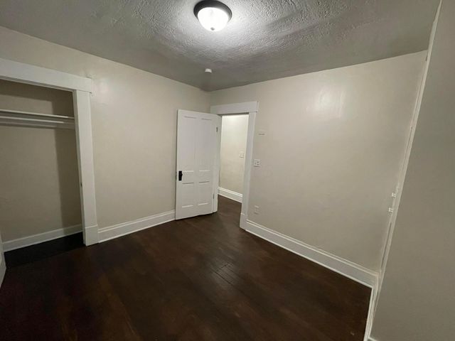 287 E Woodrow Avenue, Columbus, OH 43207