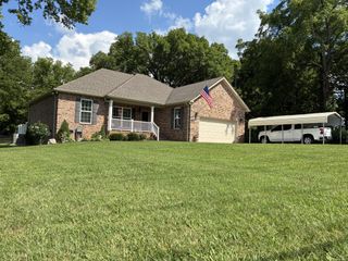 1536 Fairfield PIKE, Shelbyville, TN 37160