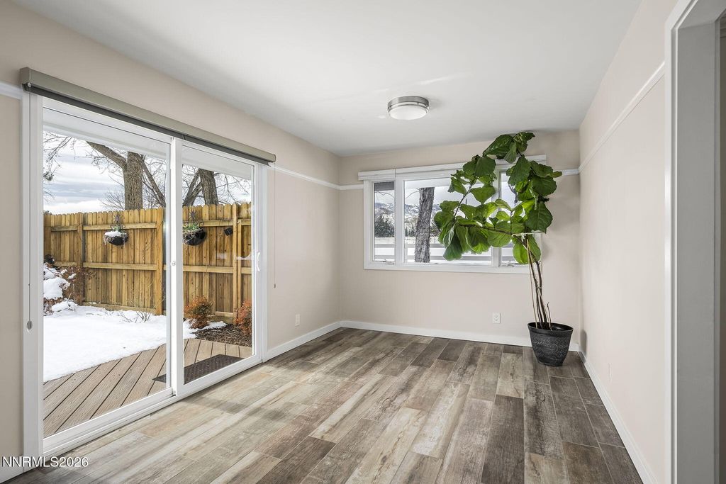 Image 20 of property listing at 990 Del Monte Lane, Reno, NV 89511