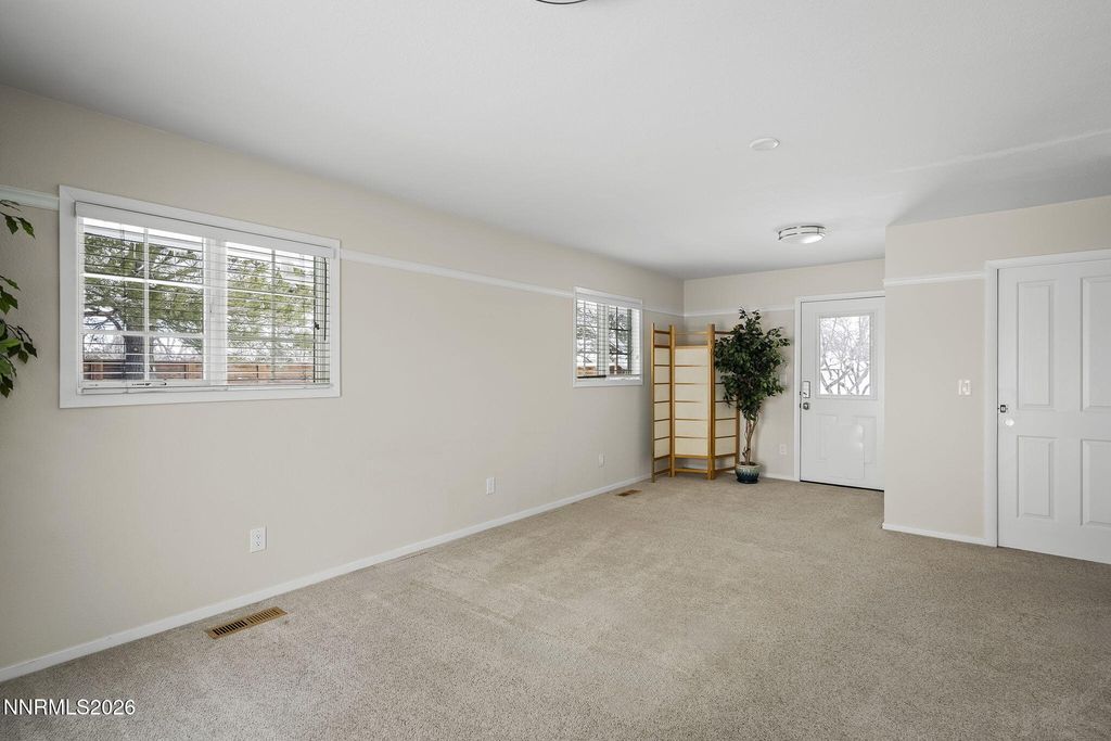 Image 22 of property listing at 990 Del Monte Lane, Reno, NV 89511