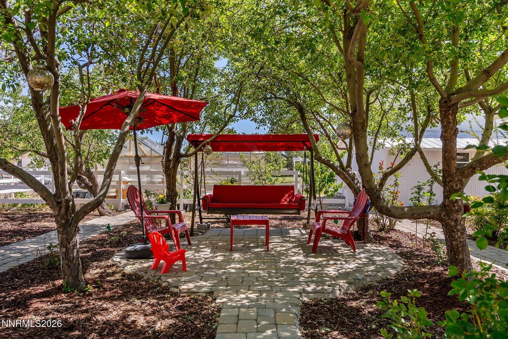 Image 41 of property listing at 990 Del Monte Lane, Reno, NV 89511