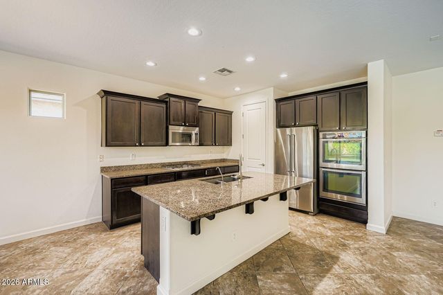 10824 E Quintana Avenue, Mesa, AZ 85212