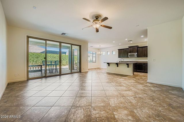 10824 E Quintana Avenue, Mesa, AZ 85212