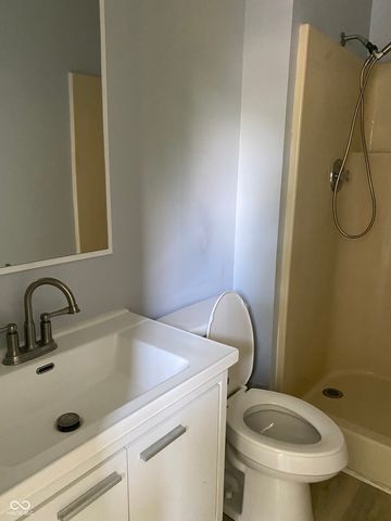 1564 Chase Boulevard, Greenwood, IN 46142