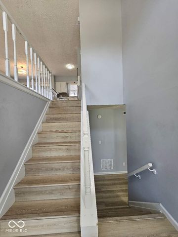 1564 Chase Boulevard, Greenwood, IN 46142