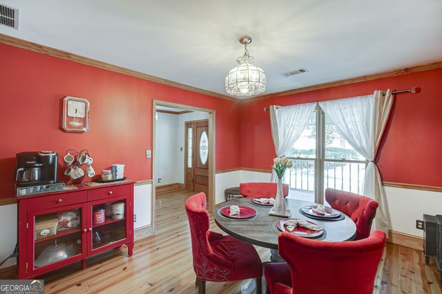2720 Bay Ridge Drive, Loganville, GA 30052