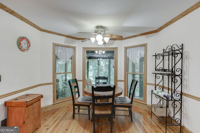 2720 Bay Ridge Drive, Loganville, GA 30052