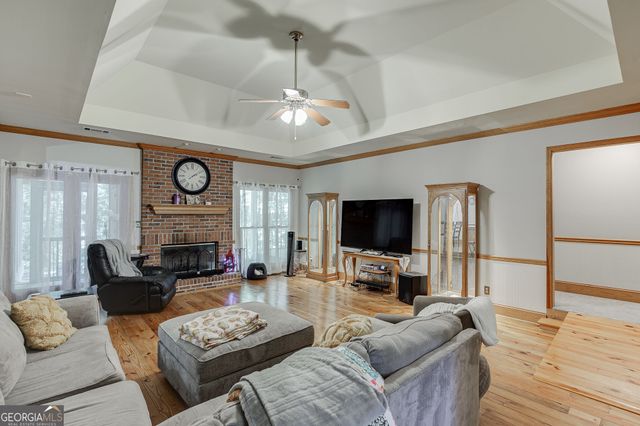 2720 Bay Ridge Drive, Loganville, GA 30052