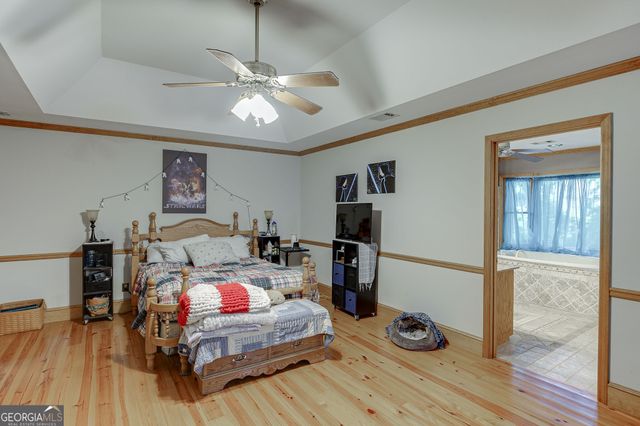 2720 Bay Ridge Drive, Loganville, GA 30052
