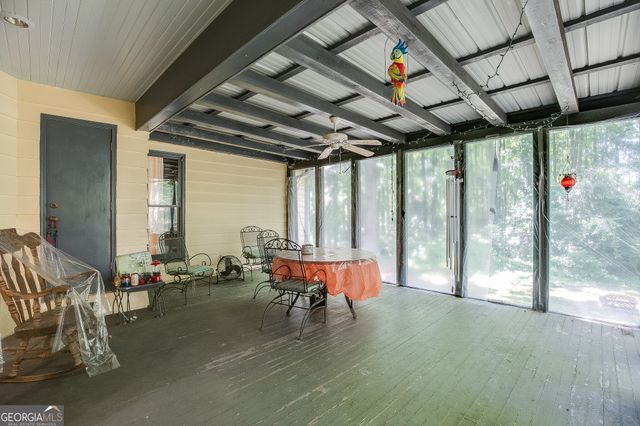 2720 Bay Ridge Drive, Loganville, GA 30052