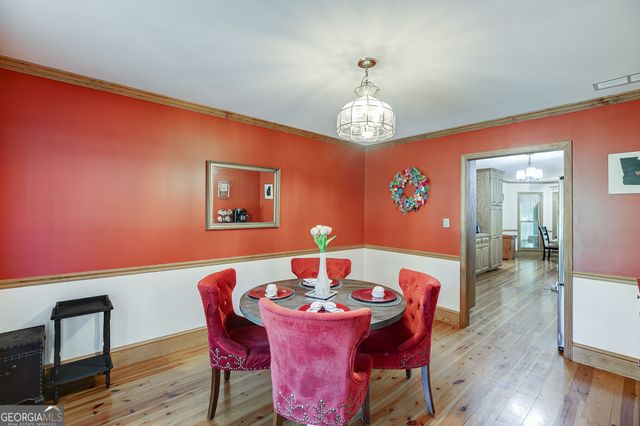 2720 Bay Ridge Drive, Loganville, GA 30052