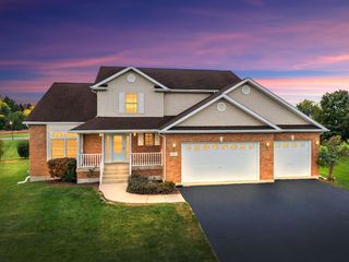 685 Persimmon Street, Dekalb, IL 60115