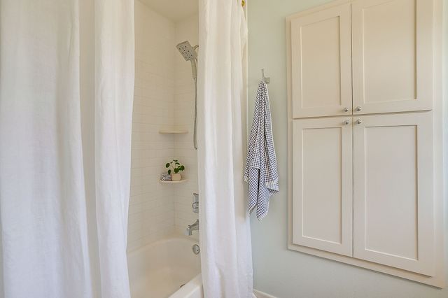 3954 Shannon Drive, Fort Worth, TX 76116