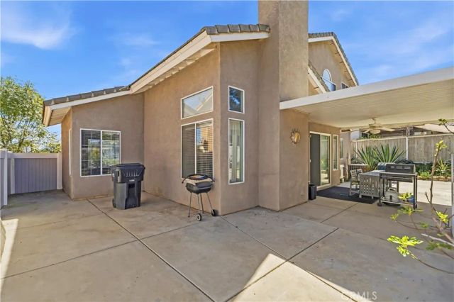 26911 Lightfoot Drive, Corona, CA 92883