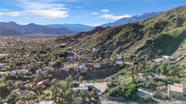 1870 S Crestview, Palm Springs, CA 92264