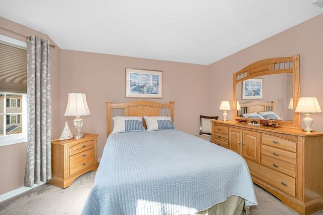 262 Littleton Rd 14, Chelmsford, MA 01824