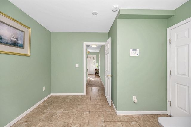 262 Littleton Rd 14, Chelmsford, MA 01824