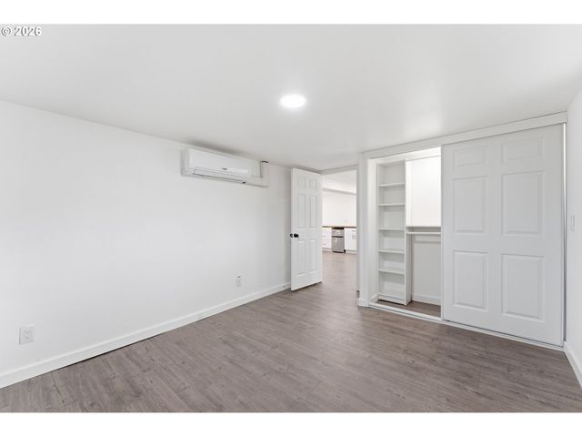 30 Ne 143RD Ave, Portland, OR 97230