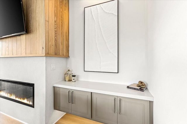 950 Sue Drive, Crystal Beach, TX 77650