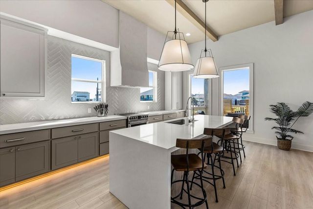 950 Sue Drive, Crystal Beach, TX 77650