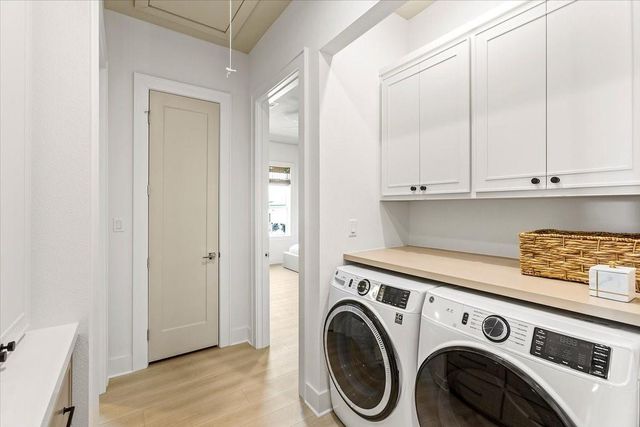 950 Sue Drive, Crystal Beach, TX 77650