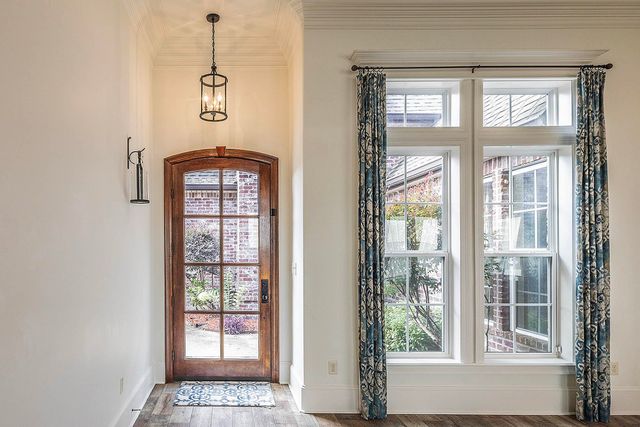 111 Gentle Oak Boulevard, Houma, LA 70395