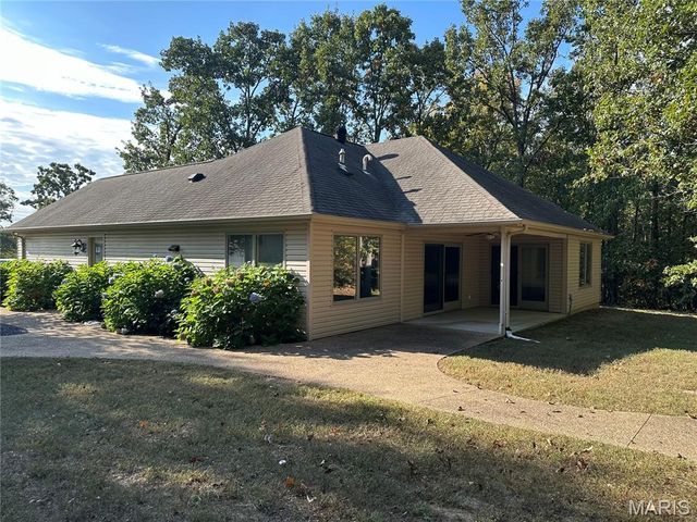 407 Ahr Strom Drive, Owensville, MO 65066