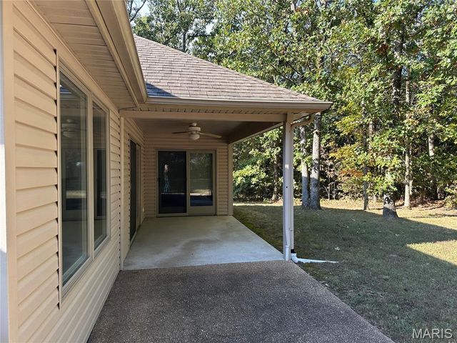 407 Ahr Strom Drive, Owensville, MO 65066