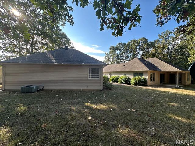 407 Ahr Strom Drive, Owensville, MO 65066