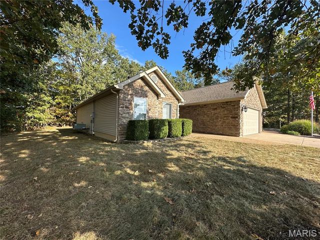 407 Ahr Strom Drive, Owensville, MO 65066