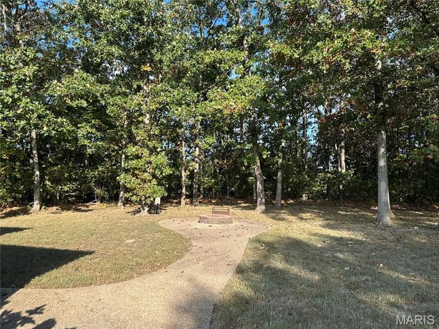 407 Ahr Strom Drive, Owensville, MO 65066