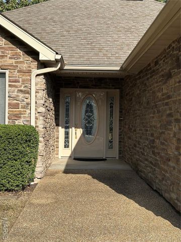 407 Ahr Strom Drive, Owensville, MO 65066