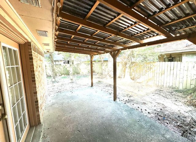 18 Brookflower Road, The Woodlands, TX 77380