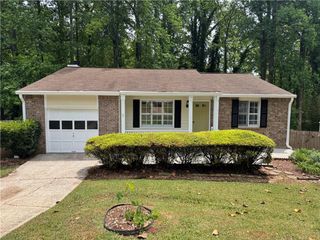 440 Hembree Forest Circle, Roswell, GA 30076