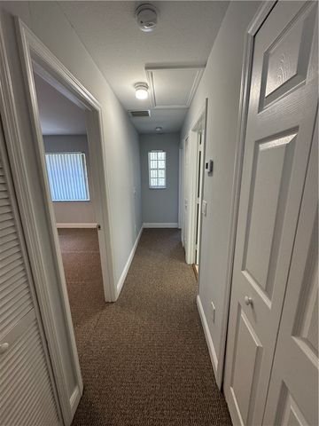 2390 Vero South Circle SW 6, Vero Beach, FL 32962