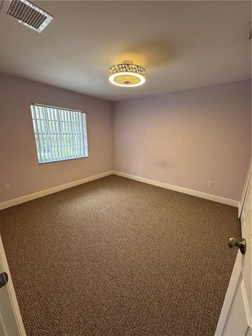 2390 Vero South Circle SW 6, Vero Beach, FL 32962