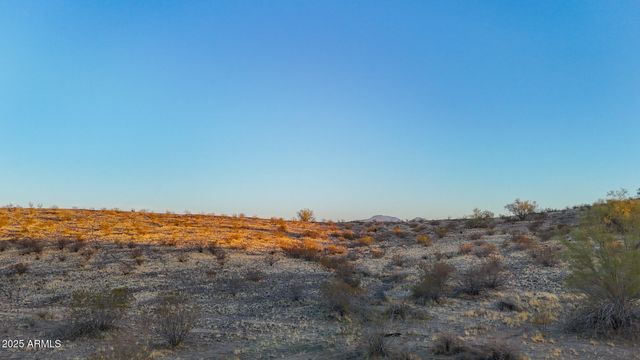 0 W BARNES RD 5 ACRES -- -, Maricopa, AZ 85139
