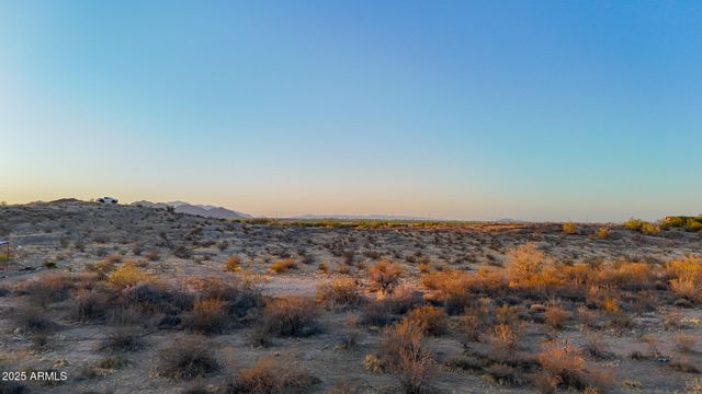 0 W BARNES RD 5 ACRES -- -, Maricopa, AZ 85139