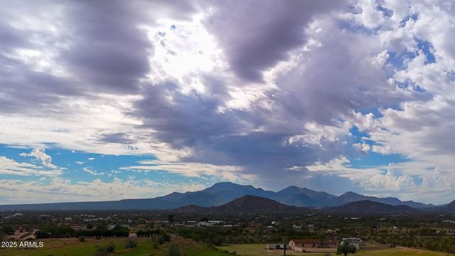 0 W BARNES RD 5 ACRES -- -, Maricopa, AZ 85139