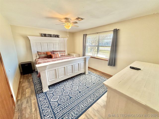 1103 NW 9th Street, Stigler, OK 74462