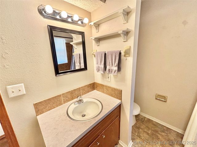 1103 NW 9th Street, Stigler, OK 74462