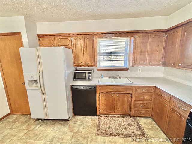 1103 NW 9th Street, Stigler, OK 74462