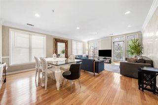 3334 Peachtree Road NE 112, Atlanta, GA 30326