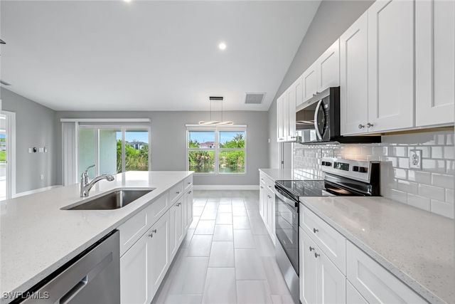 2921 NE 1st AVE, Cape Coral, FL 33909