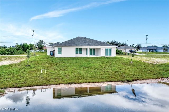 2921 NE 1st AVE, Cape Coral, FL 33909