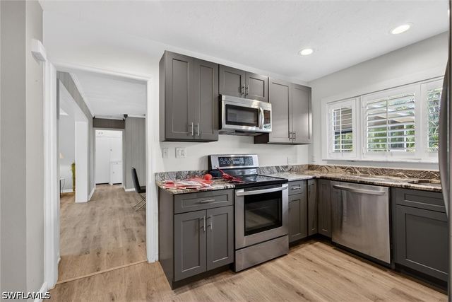 1420 Maravilla AVE, Fort Myers, FL 33901