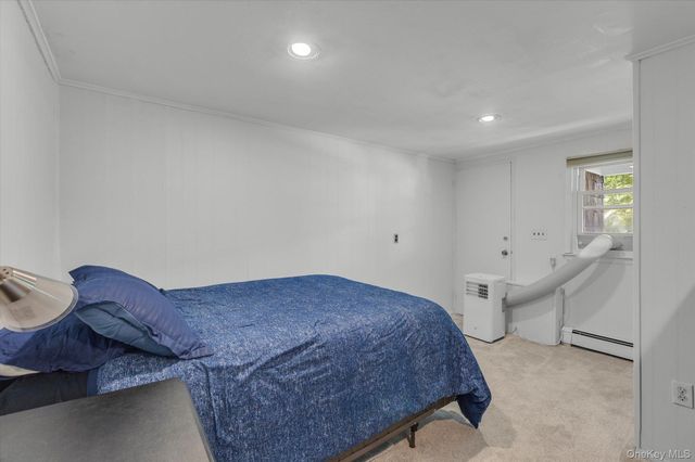 28 Harriet Lane, Huntington, NY 11743