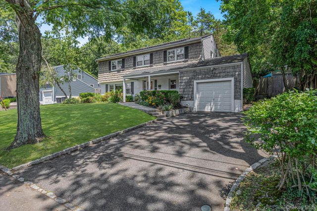 28 Harriet Lane, Huntington, NY 11743