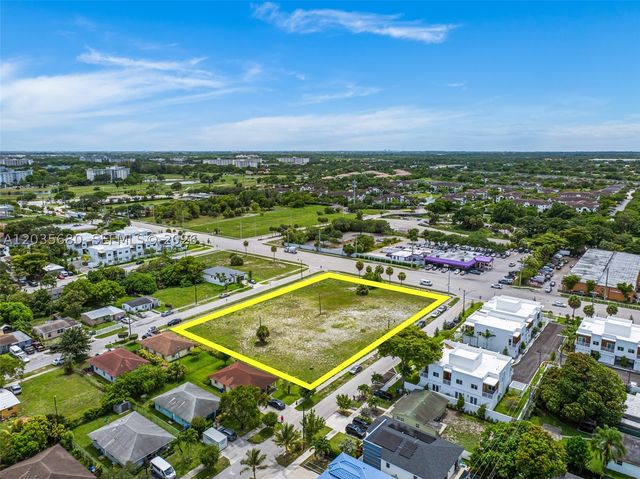 NW 31st Ave, Pompano Beach, FL 33069